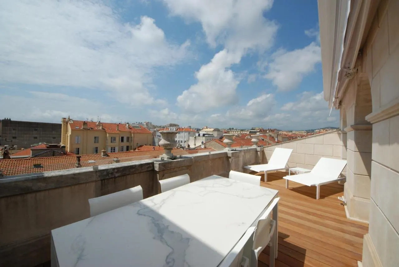 Foch Bright Prestigious Apartment In Cannes ! 0*,  Francia